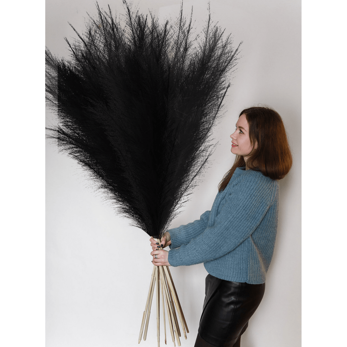 Faux Pampas Grass, Pack of 4 Stems Large 43''/110CM Tall Artificial