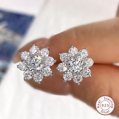 Newsoul 1 Pair Of Elegant & Luxurious 0.5 Carat D Color Certified Moissanite & Diamond Sunflower Stud Earrings, 925 Sterling Silver, Ideal Gift For Women On Engagement, Wedding, Anniversary, Holidays