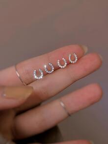 1雙時尚S925銀幸運的字母U形多面寶石鑲嵌耳釘適合女士,浪漫風格適合夏天日常穿著,最好禮物適用於