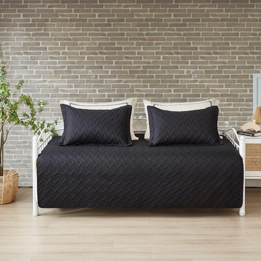 3 Piece Dark Grey Daybed Cover Set Twin Reversible Cozy Daybed Bedding Sets Double Sided Quilting Bedspread Coverlet Geometric Print Day Bed Cover All Season for Twin Bed with 2 Standard Shams,39"x75 - 黑色 - 查看 1