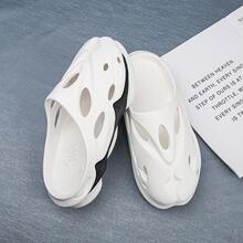 Summer Couple Breathable Clogs, Anti-Collision Slipper, Soft-Sole Beach Slippers, Large Size - White - View 4