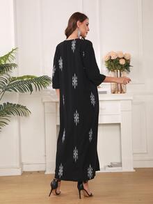 In Đồ họa Cổ v Đầm Tunic - màu đen - Xem 4