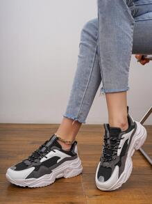 女性舒服的前繫帶撞色運動鞋,運動戶外老爹鞋