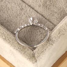 925 sterling bạc Bộ nhẫn Với Bốn móng , Nhẫn đính hôn Dành Cho Nam Và Nữ Lễ cưới Trang sức cô dâu - Bạc - Xem 2