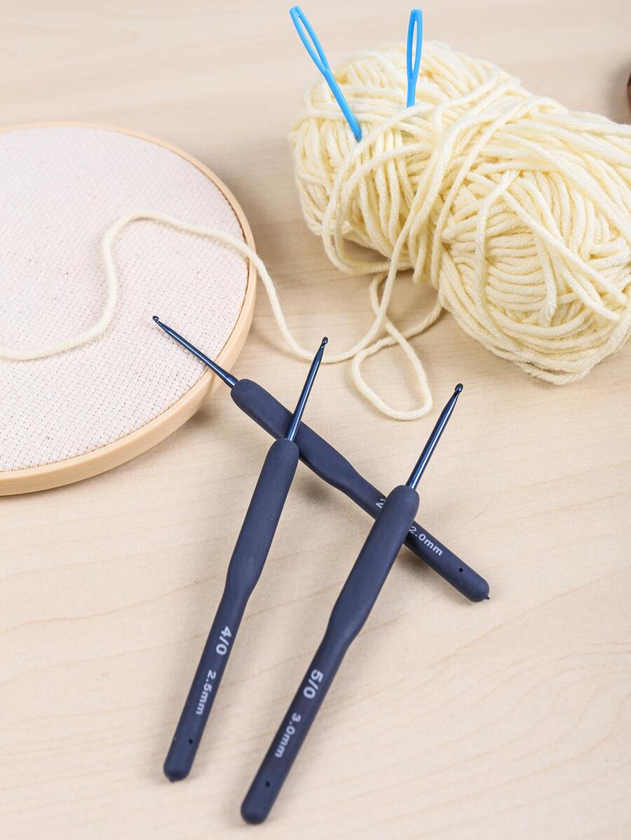 1支2.0-3.0mm藍色手柄針織鉤,用於diy毛線玩偶或包包編織,附贈2入藍色縫紉針 - 藏蓝色 - 查看 1
