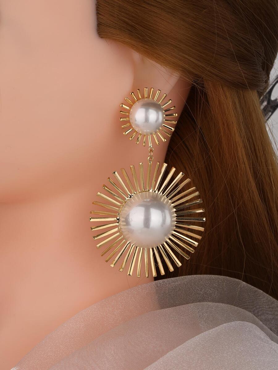 1 Pair 2pcs French Exaggerated High-End Pearl Earrings, Suitable For Women's Daily Wear And Gatherings - White - View 1
