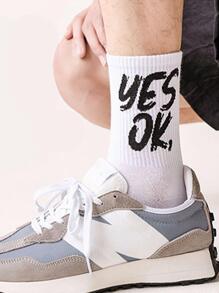 7 Pairs Of Men's Simple, Fashionable, Comfortable And Versatile Street Black And White Letter Pattern Mid-Tube Socks - Black and White - View 4