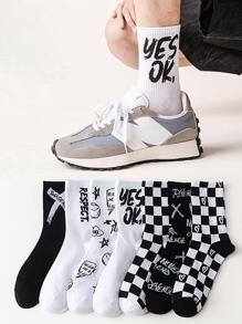 7 Pairs Of Men's Simple, Fashionable, Comfortable And Versatile Street Black And White Letter Pattern Mid-Tube Socks - Black and White - View 1
