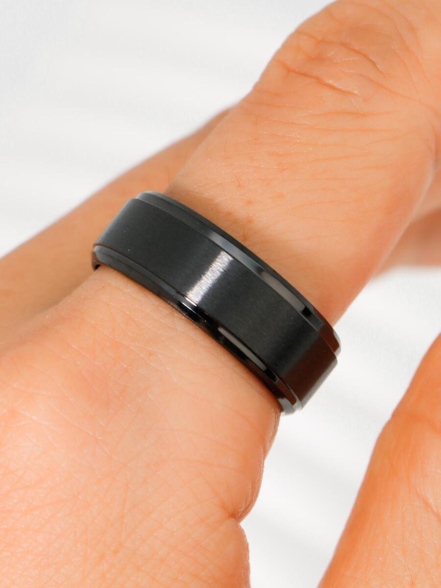 男士单枚个性化简约不锈钢戒指，适合日常佩戴，也可作为珠宝礼品和派对配饰 - 黑色 - 查看 1