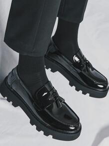 新款男士经典厚底流苏高帮百搭驾驶通勤布洛克皮鞋，软底商务正式休闲皮鞋，春秋婚礼新郎伴郎鞋 - 黑色 - 查看 4