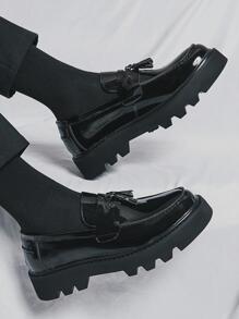 新款男士经典厚底流苏高帮百搭驾驶通勤布洛克皮鞋，软底商务正式休闲皮鞋，春秋婚礼新郎伴郎鞋 - 黑色 - 查看 7