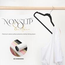 HOUSE DAY 天鵝絨衣架 60入組，高級衣架防滑毛氈衣架，堅固的黑色衣架重型衣架，耐用西裝衣架節省空間，無衣架標記 360 度旋轉，黑色 - 黑色 - 查看 3