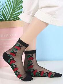 兩雙女性印花休閒中筒襪,適合夏天