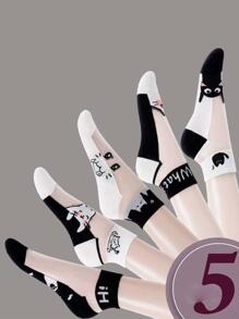 5pairs Cartoon Graphic Ankle Socks - Black and White - View 2