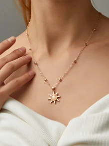 1 pieza Collar con colgante vintage de moda de aleación en forma de sol para mujeres trabajar reunión diariamente - Amarillo Oro - Ver 1