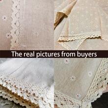 1入組花卉圖案蕾絲邊桌布