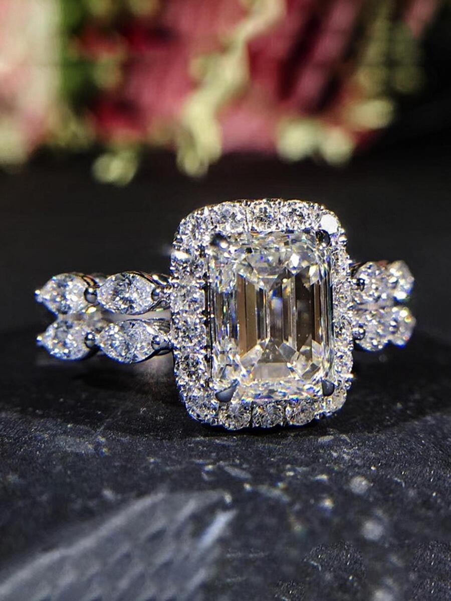 Simple And Fashionable Square Cubic Zirconia Women's Proposal Ring ...