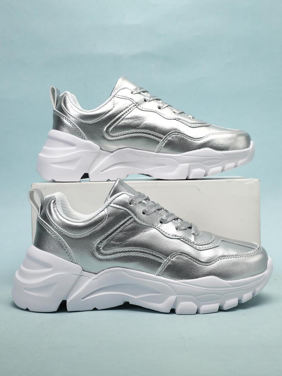 女性金屬質感繫帶運動鞋,魅力四射銀老爹鞋適用於戶外 - 銀色 - 查看 1