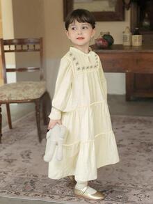 Đầm bé gái Thêu viền lá sen Viên lá sen Thắt nơ trước Hoa Dễ thương - Màu be - Xem 2