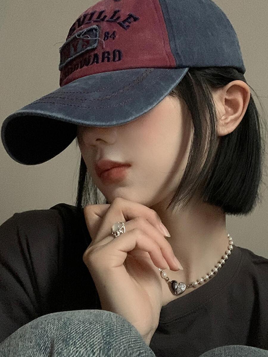 字母圖案棒球帽 - 酒紅色 - 查看 1