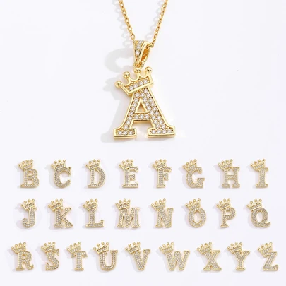 1 pieza Collar con letra clásica, collar con colgante de letra corona de circonita cúbica de acero inoxidable, joyería de moda para niños, regalo de cumpleaños exquisito para amigos, entrega aleatoria