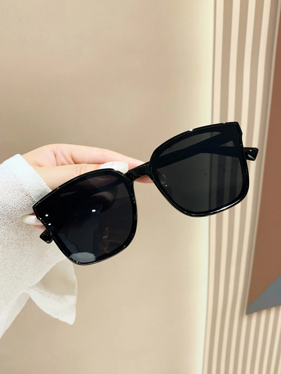 1 par de gafas de moda de armazón de plástico cuadrado, unisex, adecuadas para exteriores, viajes, playa, festivales, conducción, deportes, vacaciones, calle, pesca, actividades al aire libre y fiestas - Negro - Ver 1