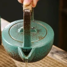 A High-End Ceramic Gungfu Tea Pot With Lifted Handle For Brewing Tea, Suitable For Home, Office And Leisure Places - Green - View 3