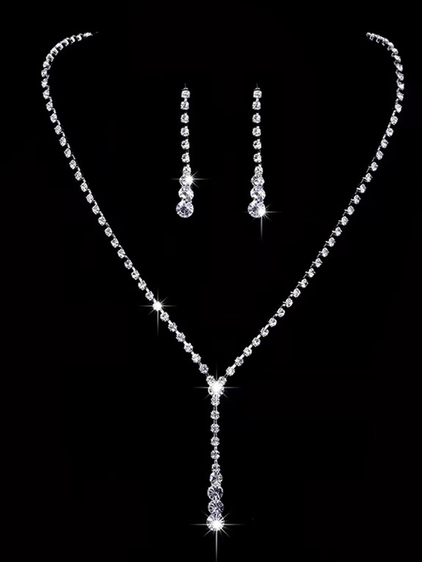 2 قطع أسلوب أساسي الماس اقراط مسماري و طقم قلادة