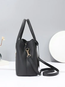 Borsa da donna nera elegante e alla moda, impermeabile