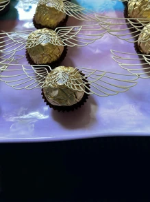 50入組翅膀巧克力蛋糕派對金色裝飾巫師禮帽紙杯蛋糕餐桌中心裝飾禮物 - 金色 - 查看 6