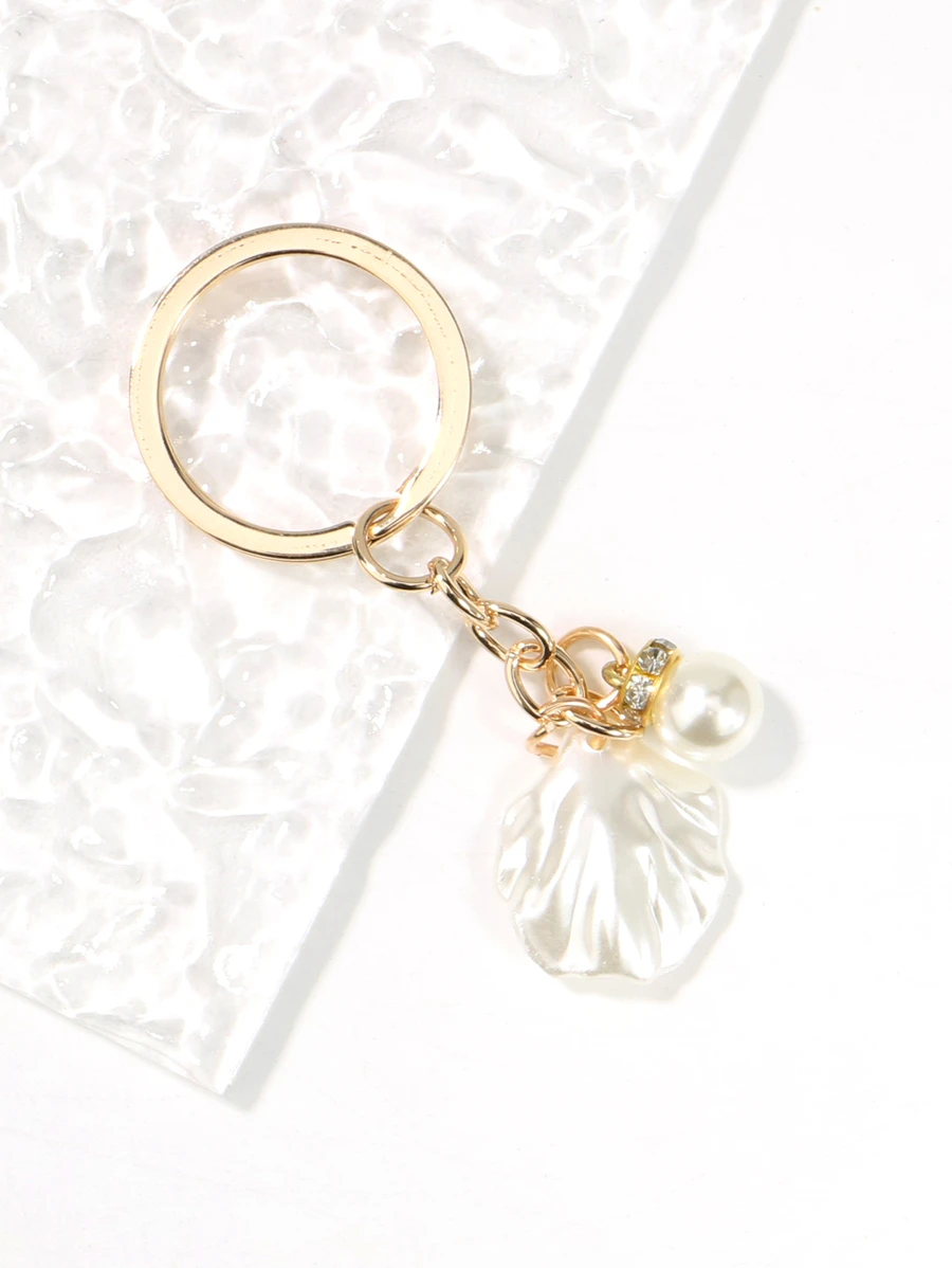 人造珍珠和貝殼墜飾鑰匙圈 - 彩色 - 查看 1