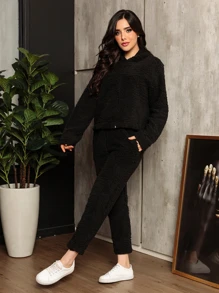 Women Two-piece Outfits - 黑色 - 查看 2