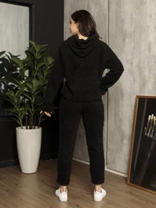 Women Two-piece Outfits - 黑色 - 查看 5