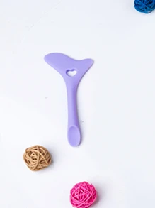 眼线辅助工具，眼妆辅助神器，硅胶多功能眼线辅助工具，价格实惠，圣诞礼物，化妆品，化妆工具，便宜货，礼物，女士礼物，圣诞礼物，赠品，旅行，便宜货，旅行必备 - 紫色 - 查看 3