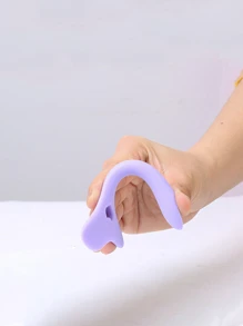 眼线辅助工具，眼妆辅助神器，硅胶多功能眼线辅助工具，价格实惠，圣诞礼物，化妆品，化妆工具，便宜货，礼物，女士礼物，圣诞礼物，赠品，旅行，便宜货，旅行必备 - 紫色 - 查看 5