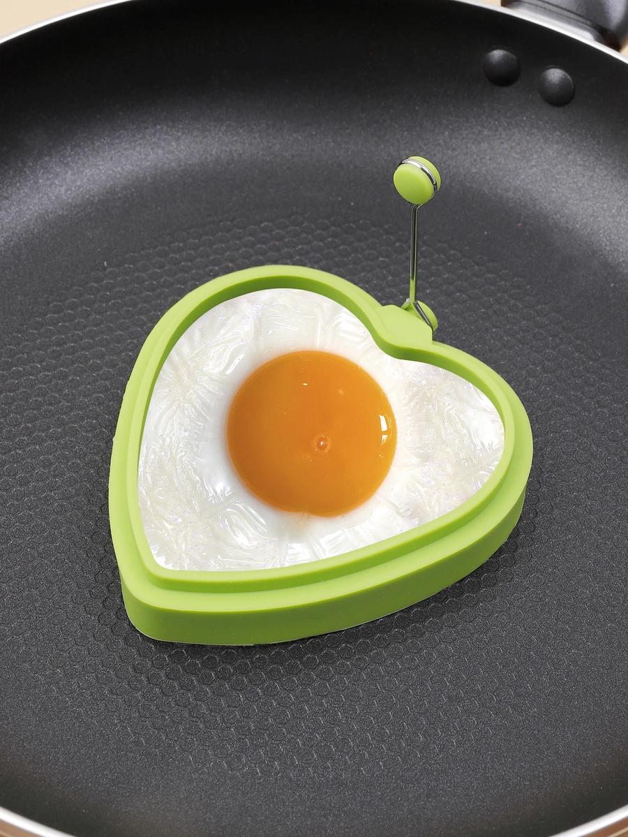 1pc Heart-shaped Silicone Egg Ring In Green - Green - View 1