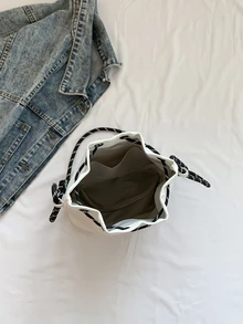 休闲水桶包女尼龙布包时尚轻便抽绳水桶包粗绳单肩斜挎包学生包