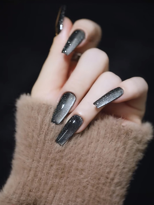 24 piezas Uñas postizas de ojo de gato negro cortas y frescas en forma de ataúd con brillo, cubierta completa, suministros de uñas falsas para mujeres y niñas uñas falsas uña falsa uña acrílica
