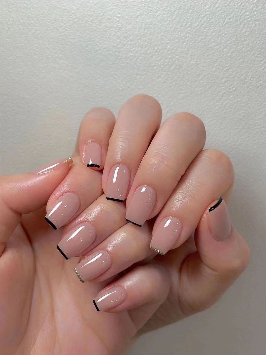 Thể hiện tình yêu của bạn với 24 chiếc Bộ móng tay giả hình vuông ngắn kiểu Pháp - Nhiều màu - Xem 1