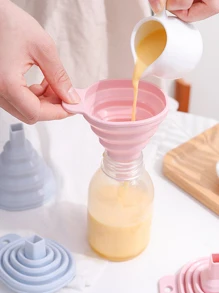 1pc Stretchable Silicone Square Funnel - Blue - View 2