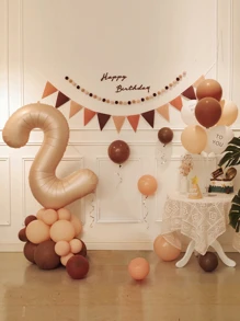 42个数字设计气球和拉旗套装 - 彩色 - 查看 4