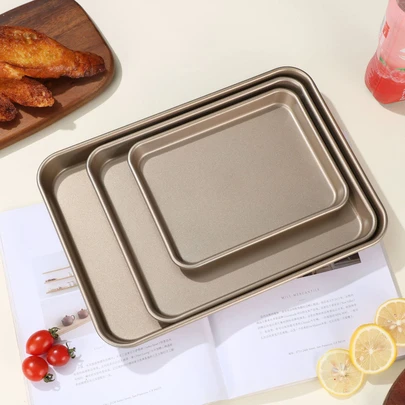 1 件不粘烤盘、适合烘烤鸡翅、海鲜、鱼和饼干的矩形浅烤盘、金色深烤盘、金色方形蛋糕模具、碳钢饼干和蛋糕模具、蛋糕烤盘、烤箱友好型烘焙/烤制/砂锅菜盘、适用于各种烤箱烘焙食品的多功能矩形烤盘