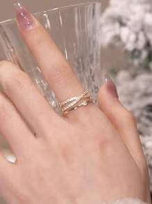1pc Luxury Minimalist Design Cross Ring With Micro-Inlaid Zirconia Stones, Versatile Fashionable Accessory
