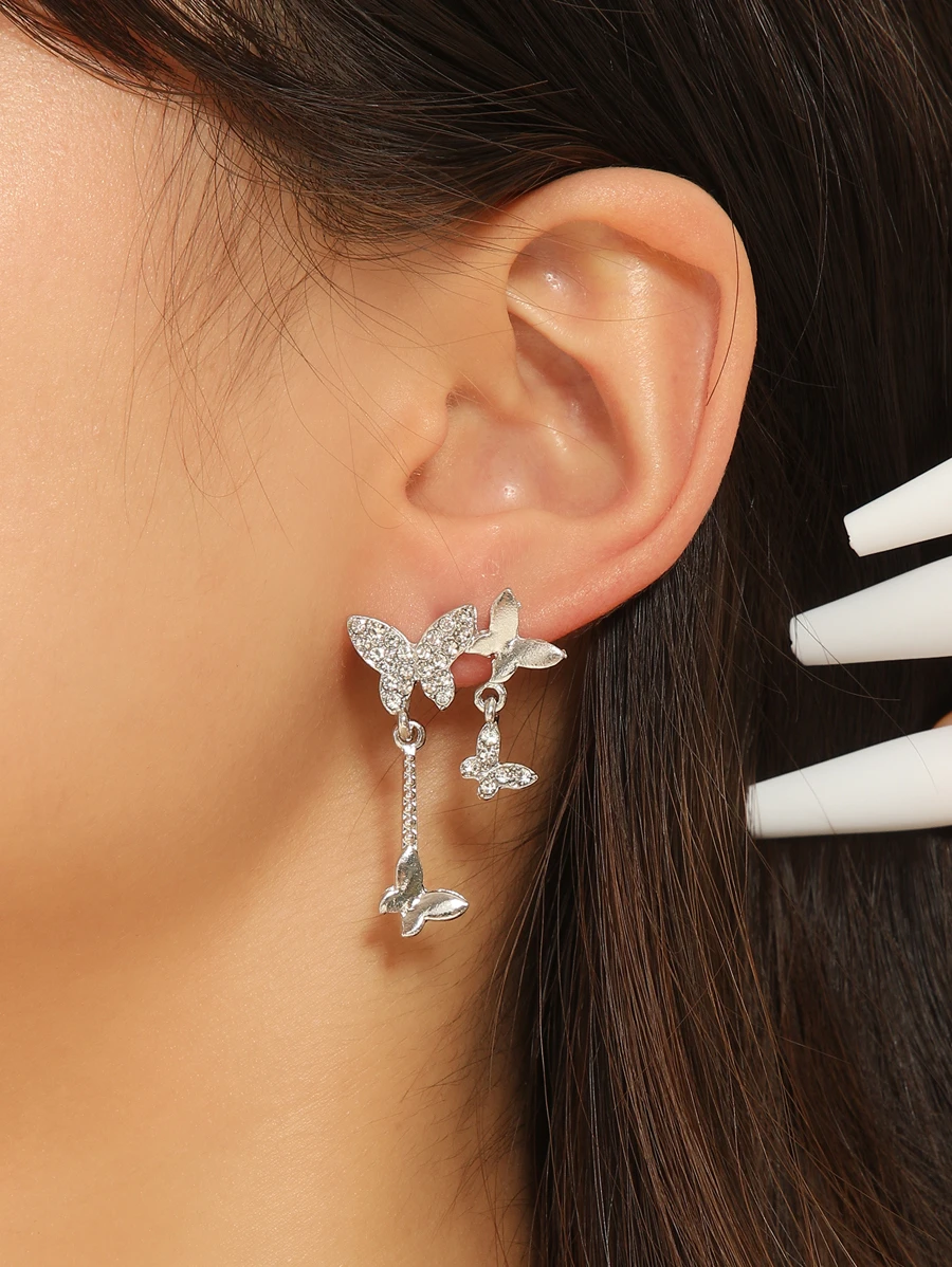 1 par Pendientes largos exquisito aleación de zinc zirconia cúbica con mariposa para mujeres para regalo - arete - Ver 1