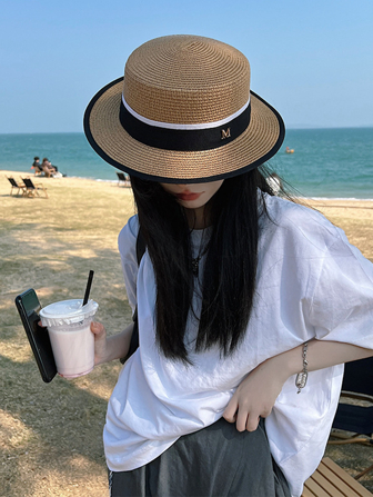 字母裝飾草帽波西米亞風格