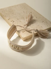 1 vòng tay dây trang trí tua thêu chữ cái - Màu Khaki - Xem 2
