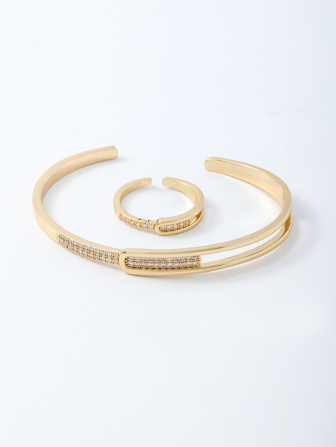 1pc Women's Minimalist Fashion Rhinestone Buckle Cuff Bracelet, European & American Style