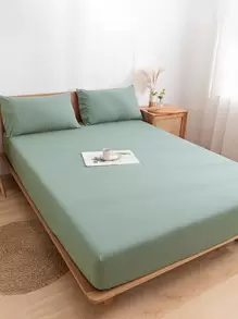 1 Set Of 3pcs Mint Green Soft Brushed Bedsheet Set
