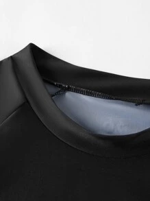 361degree Men Letter Graphic Contrast Piping Swim Top - Black - View 4