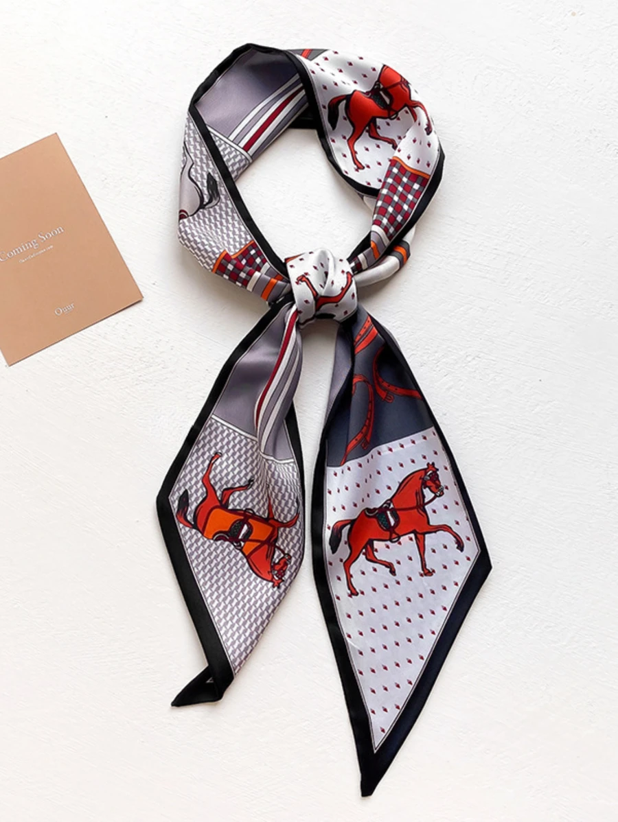 Khăn in hình ngựa & hình học - màu đen - Xem 1